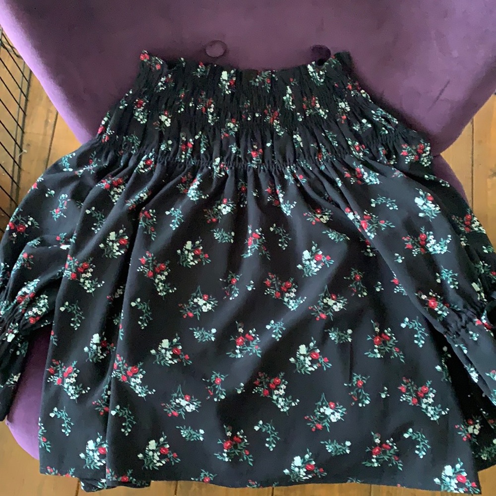 Black Floral RAY CASSIN Off The Shoulder Top